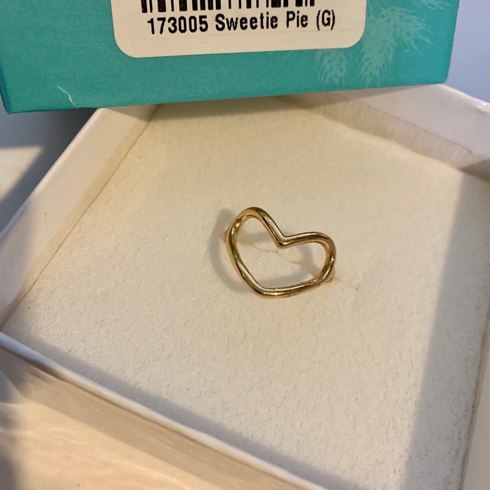 Premier Designs Gold Sweetie Pie Heart Ring size 5